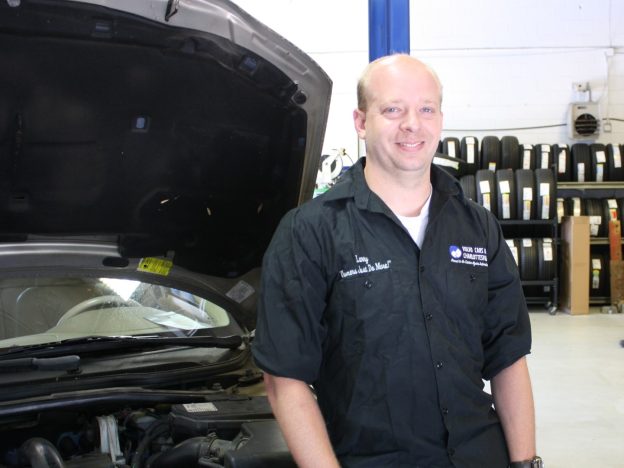 Happy CMA 20-Year Work Anniversary to Larry Morris!