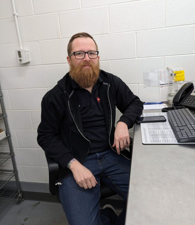 Happy 5-Year CMA Work Anniversary to Joey Crawford!