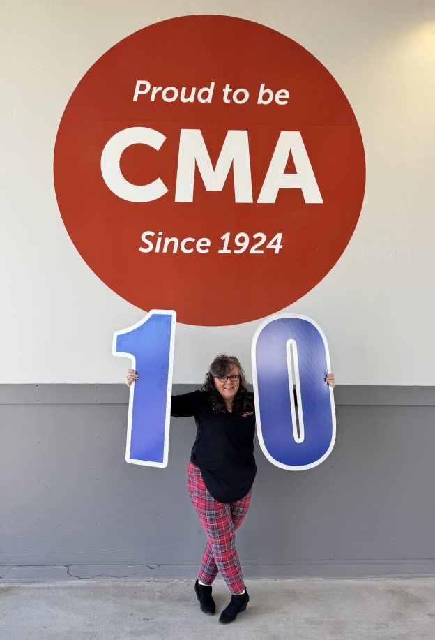 Happy 10-Year CMA Work Anniversary to Tina Smith!